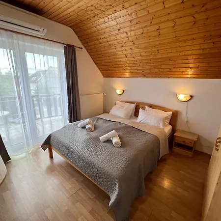 Lucky Aparthotel Hévíz