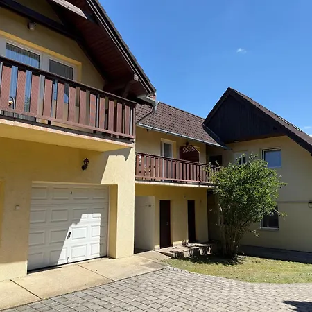 Lucky Aparthotel Hévíz